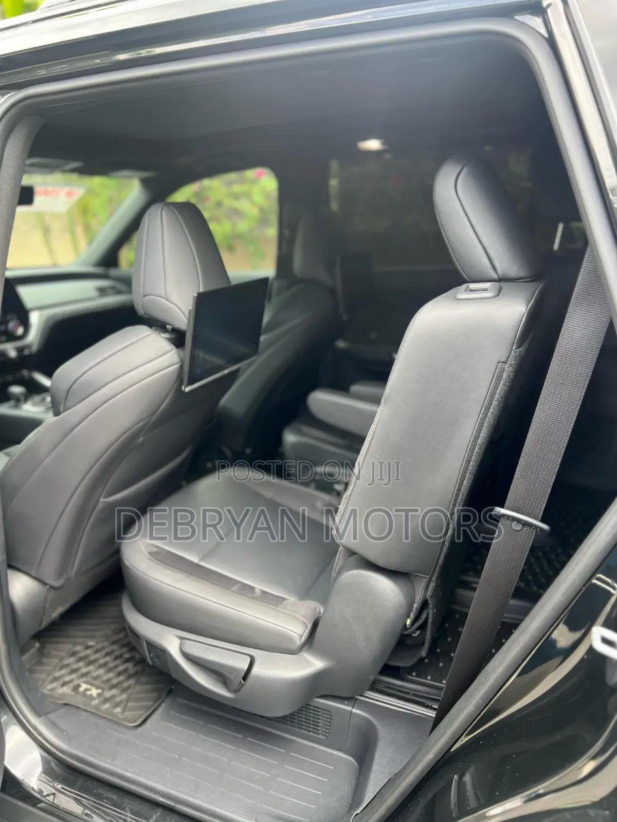 Lexus TX TX 550h+ AWD 2024 Black