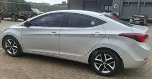 Hyundai Avante 2014 Silver