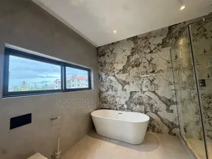 3bdrm Mansion in East Legon, Ability for sale