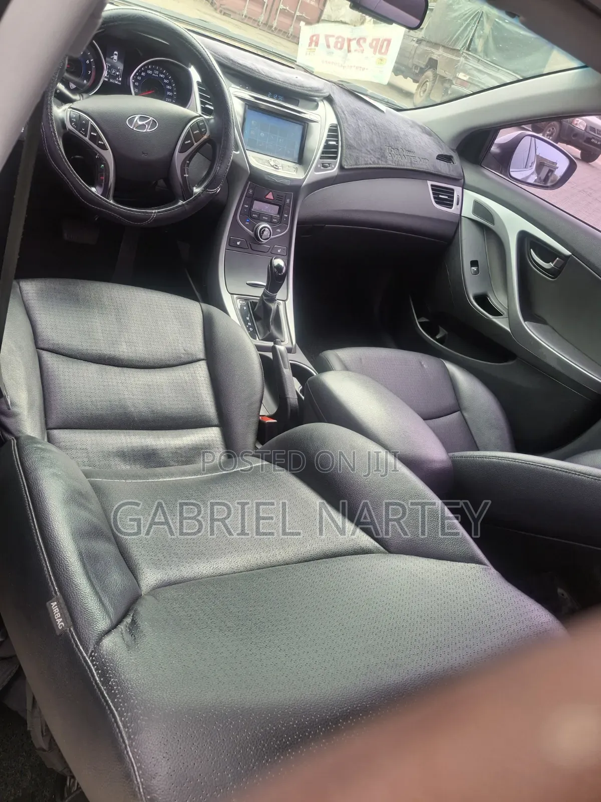 Hyundai Avante 2014 Silver