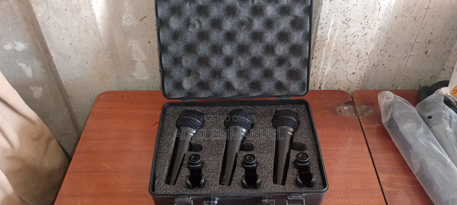 Lane Lr-616 Wireless Mic Behringer Cord Mic