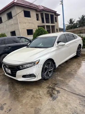 Honda Accord 2019 White
