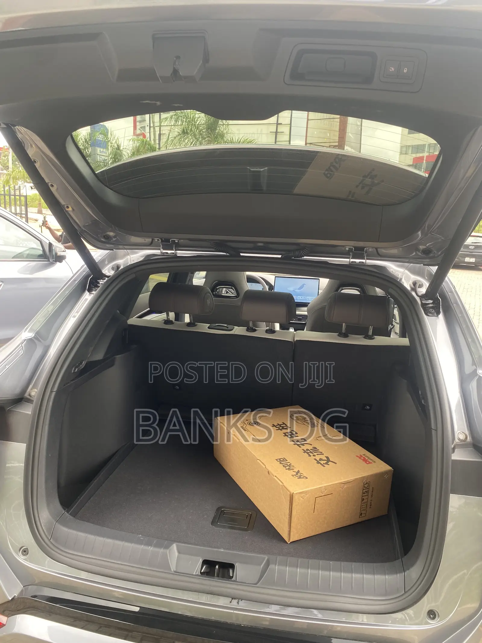 New BYD Song Plus DM-i 2025 Gray