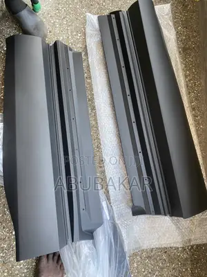 Highlander Grand 2024 Door Molding