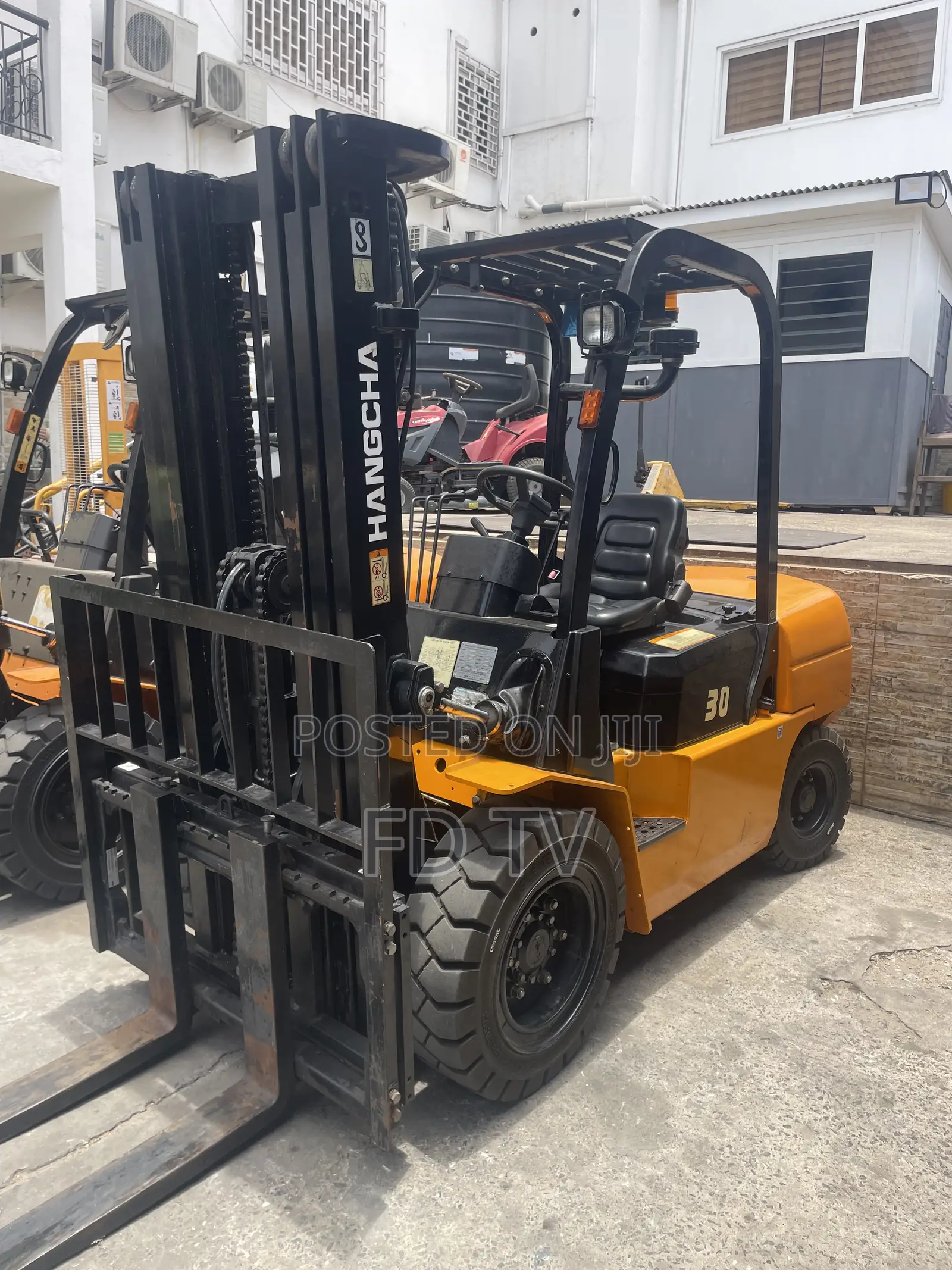 Forklift Mechanic