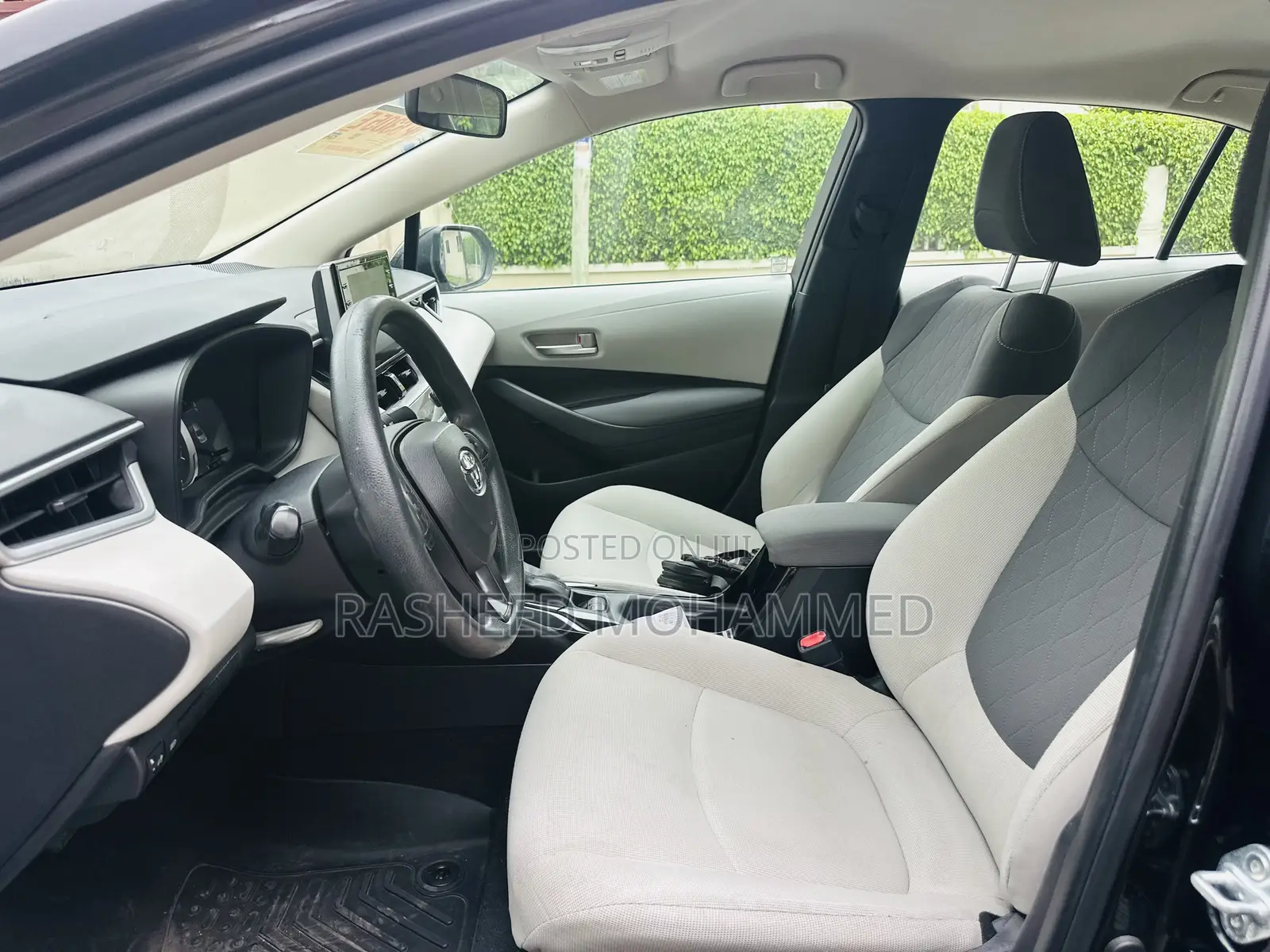 Toyota Corolla LE 2021 Black