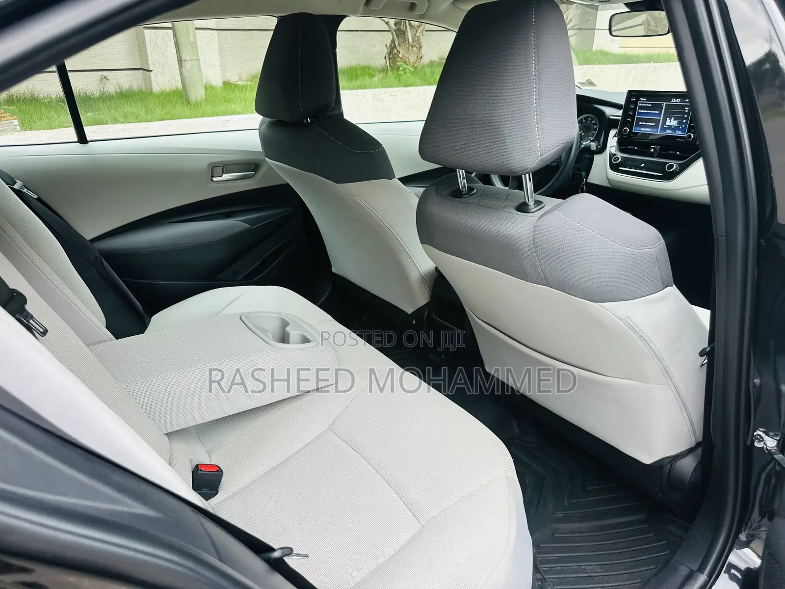 Toyota Corolla LE 2021 Black