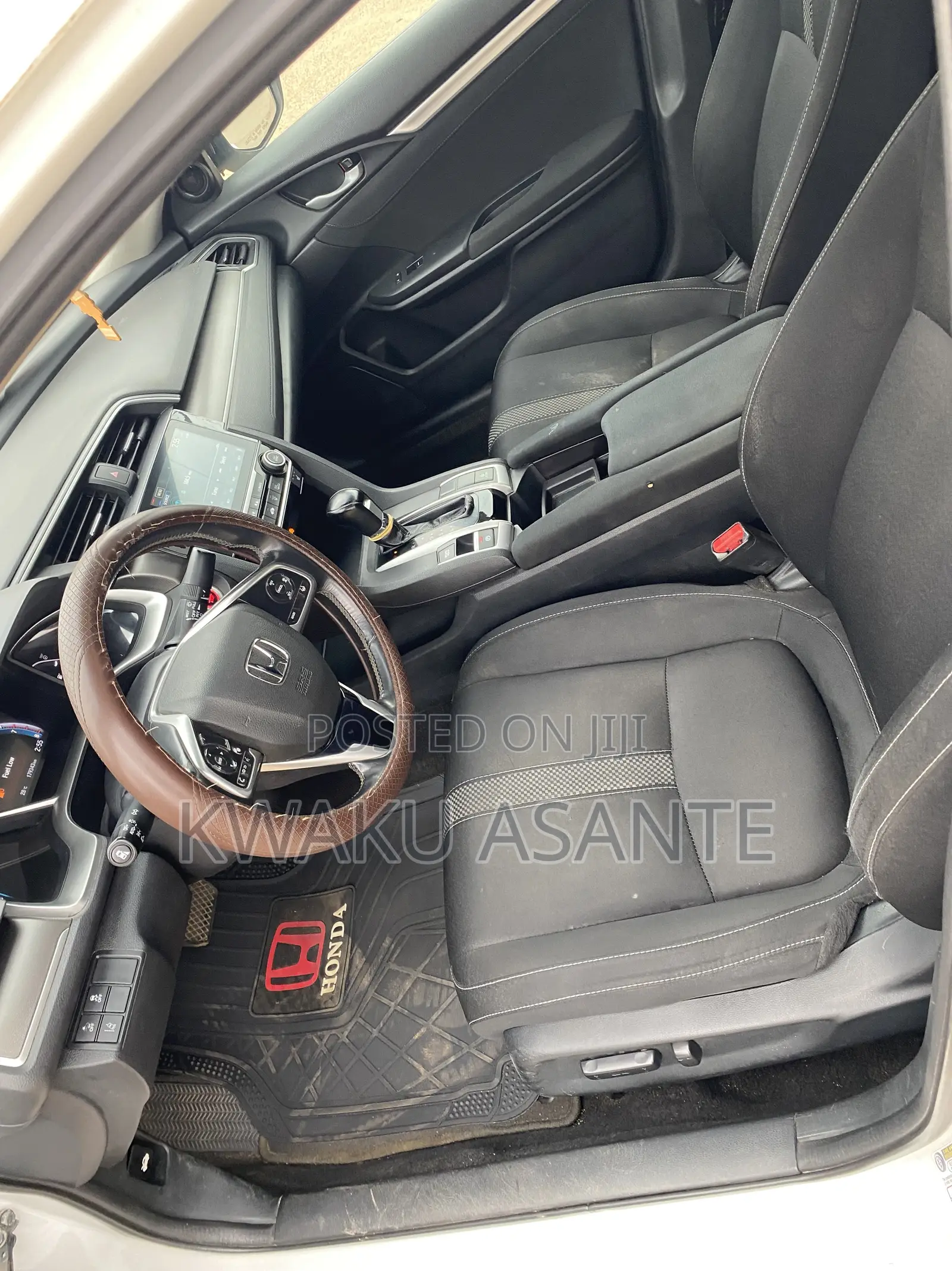 Honda Civic 2019 White