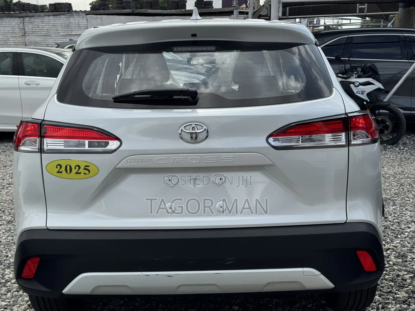 Toyota Corolla Cross 2025 White