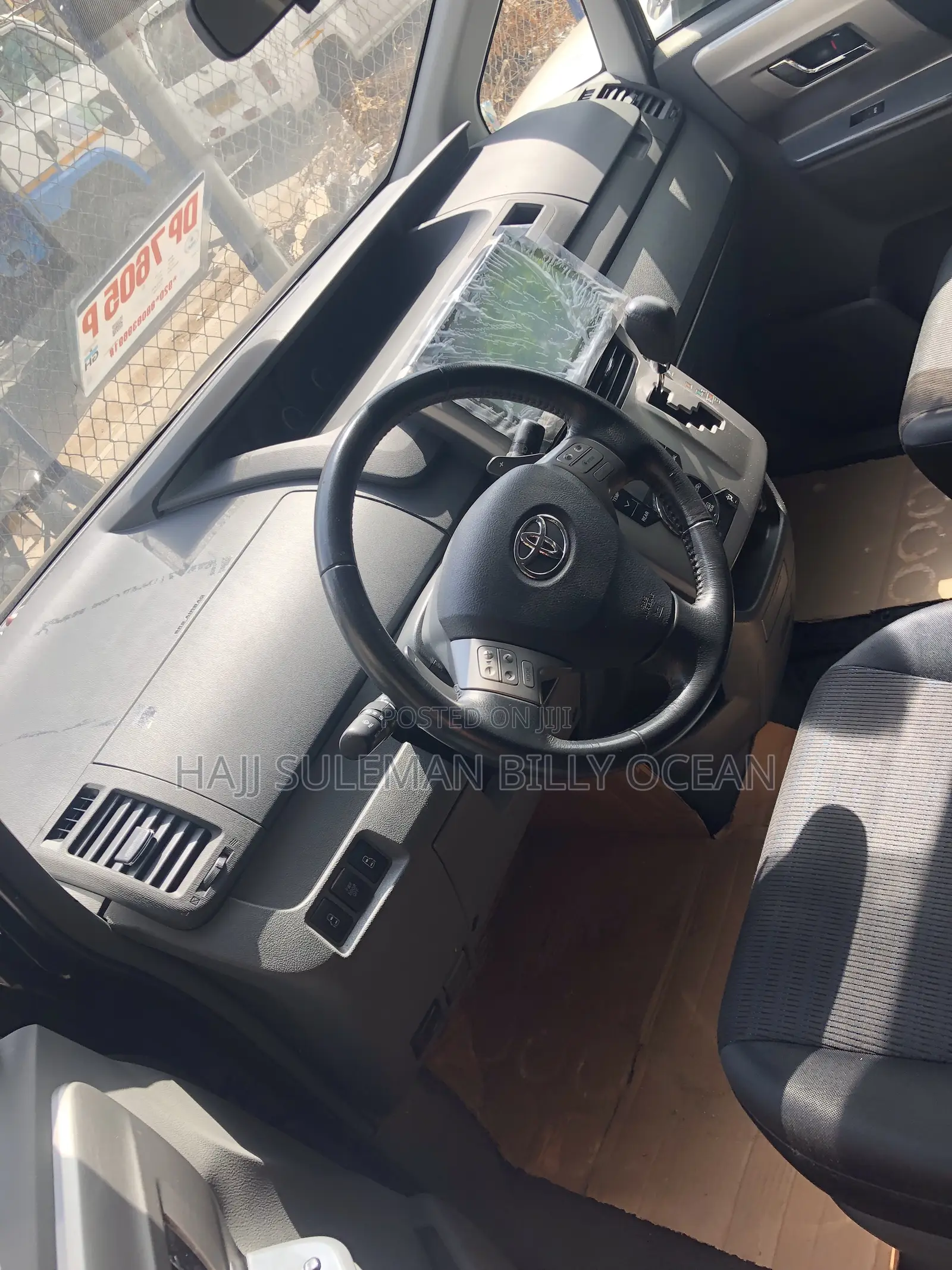 Toyota Voxy 2012 Black