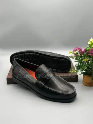 Classic Heritage Leather Penny Loafers – Coffee Brown