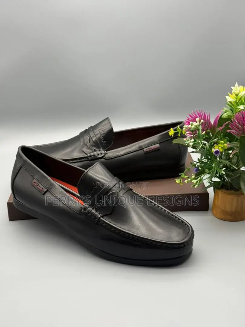 Classic Heritage Leather Penny Loafers – Coffee Brown