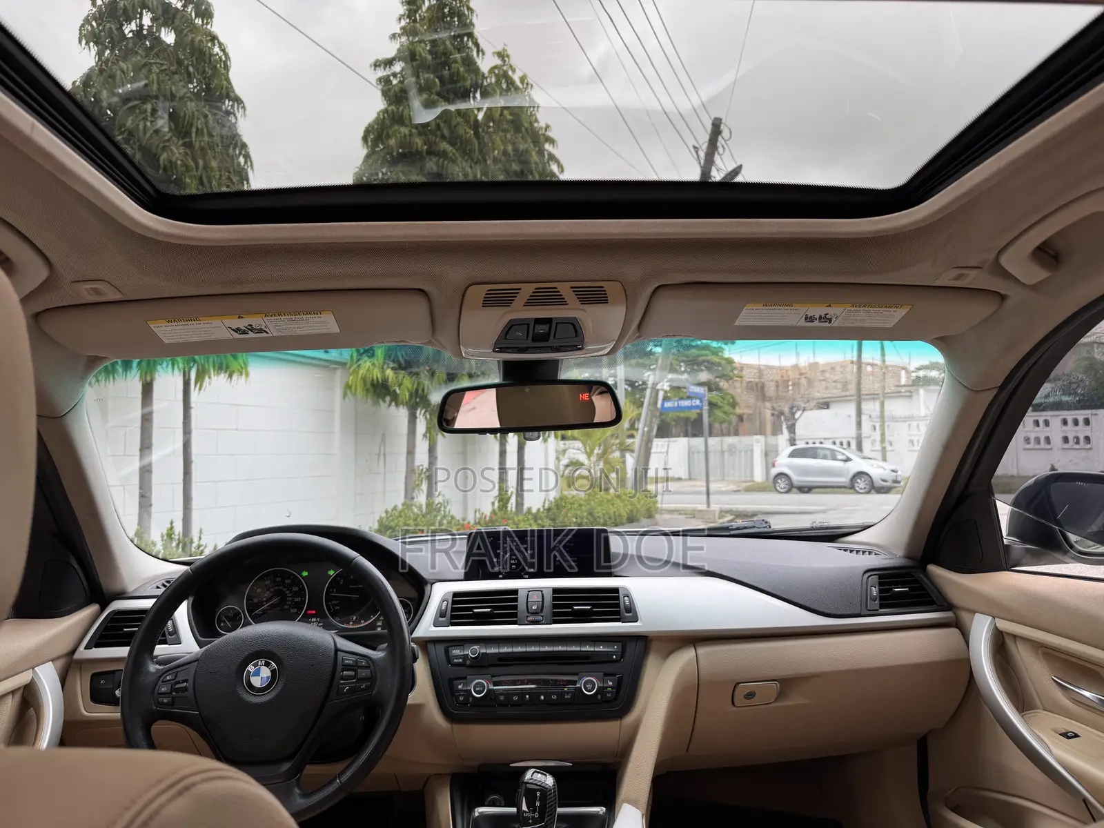 BMW 320i Sedan RWD 2014 Silver