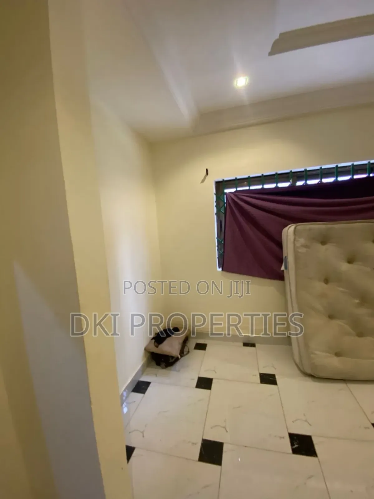 3bdrm House in Dki Properties, Lake Side Estate for rent