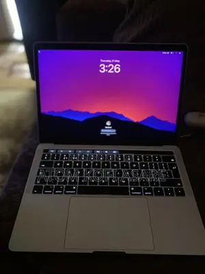 Laptop Apple MacBook Pro 2017 8GB Intel Core i5 SSD 256GB