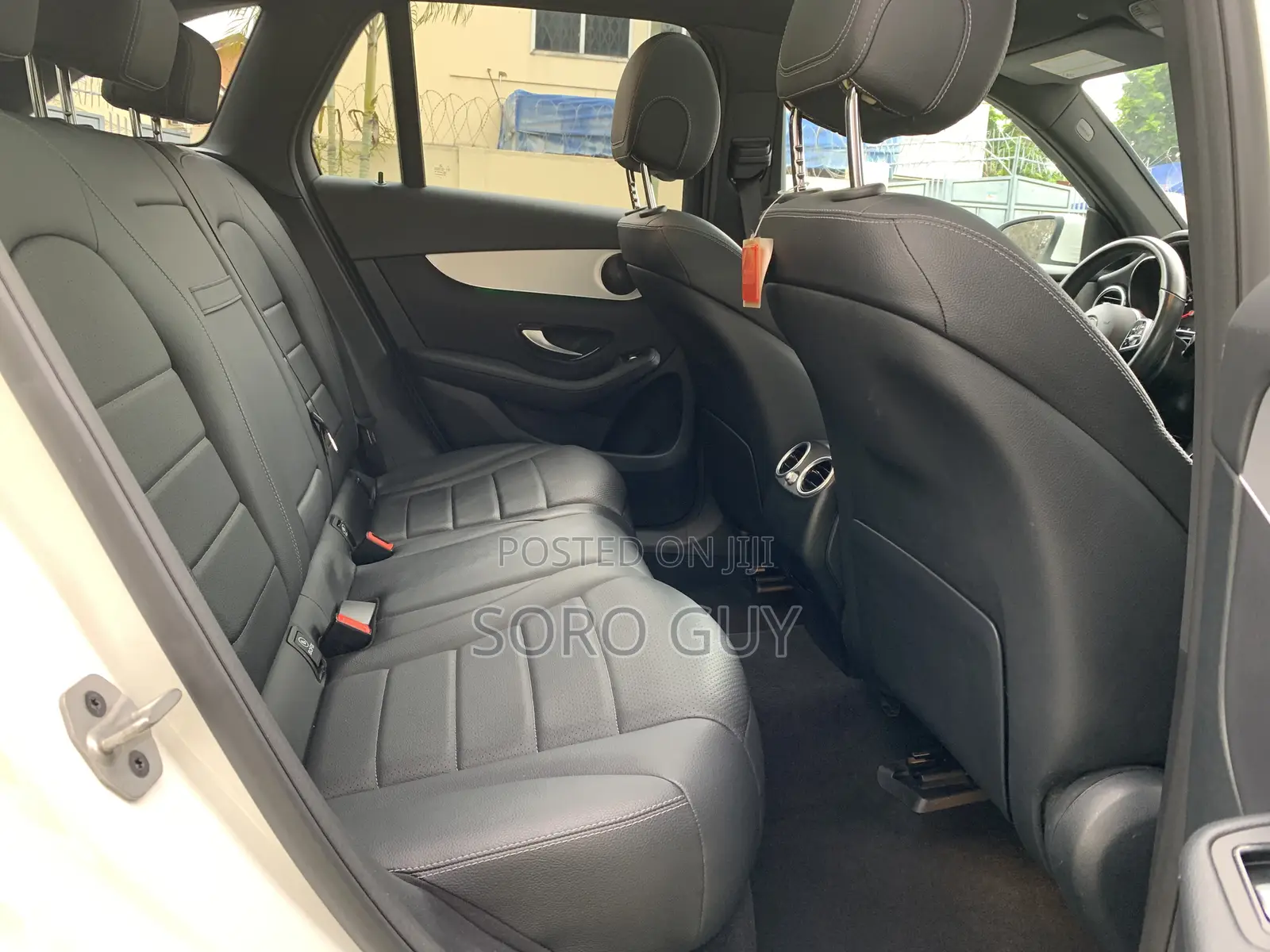 Mercedes-Benz GLC-Class 2022 White