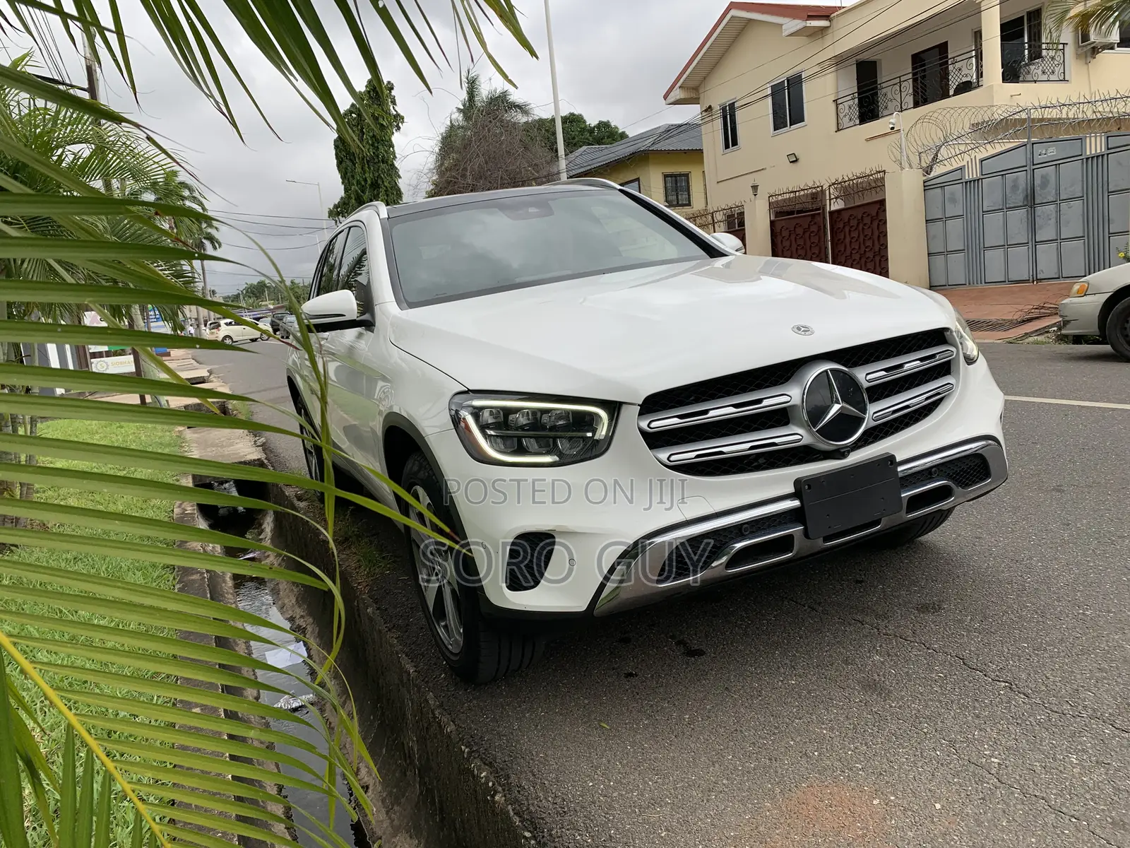 Mercedes-Benz GLC-Class 2022 White