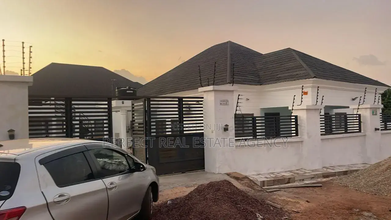 Furnished 5bdrm House in Santasi, Kumasi Metropolitan for rent