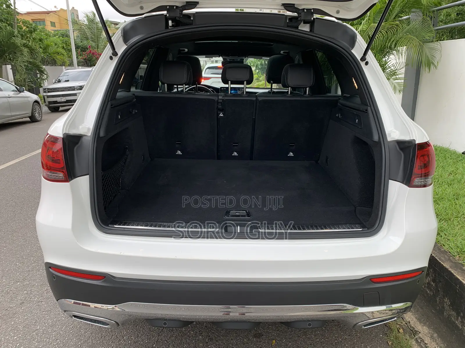 Mercedes-Benz GLC-Class 2022 White