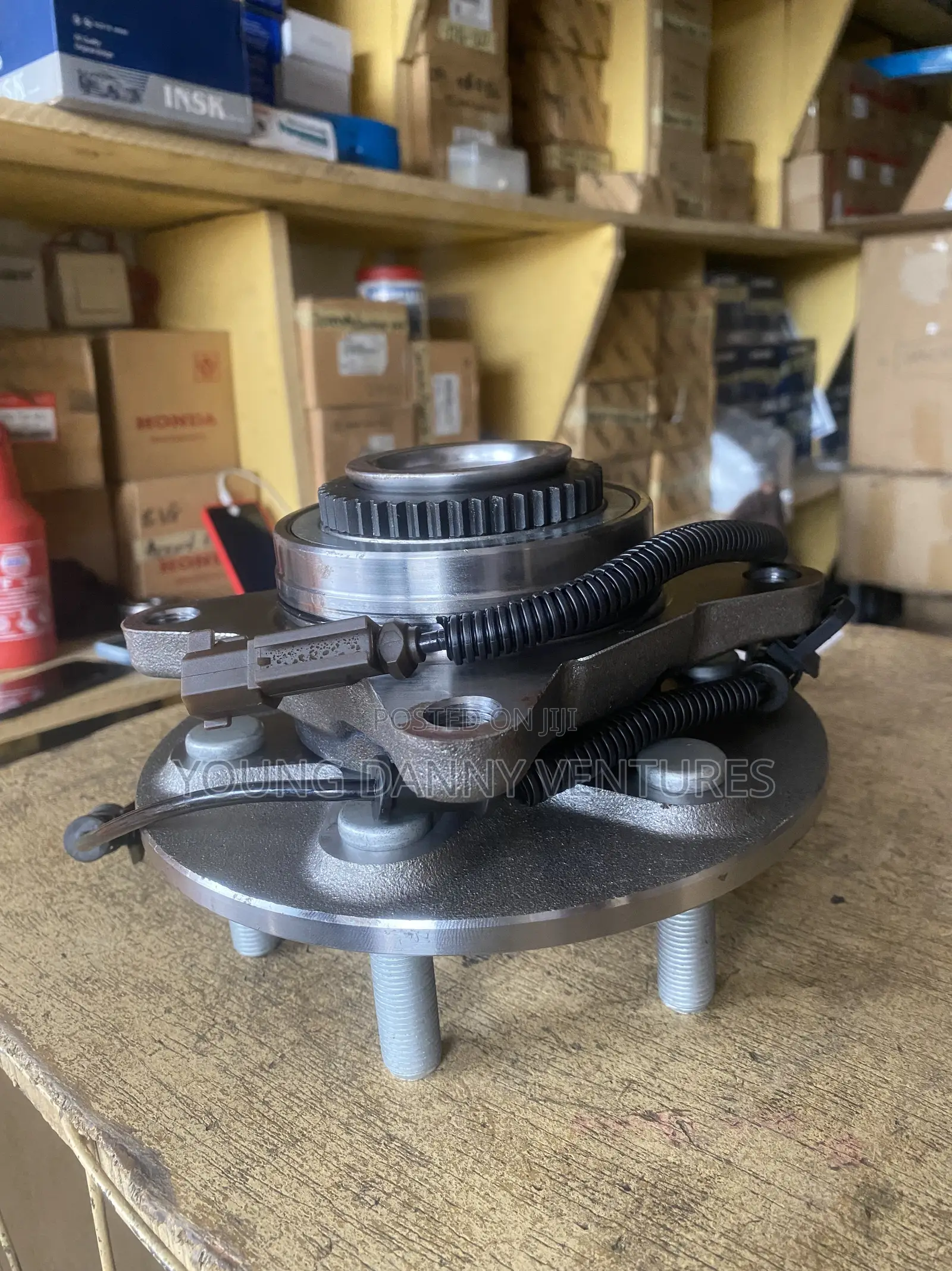 Ford F150 2017-2023 Front Hub 4x4