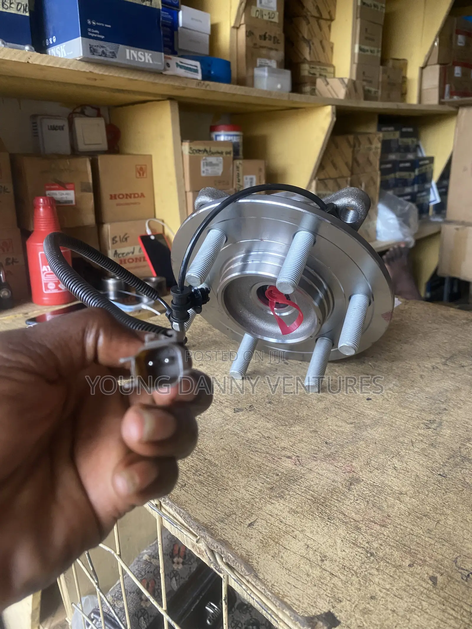 Ford F150 2017-2023 Front Hub 4x4