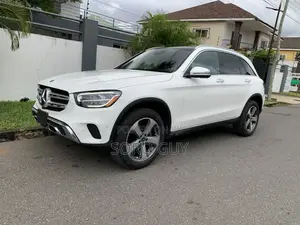 Mercedes-Benz GLC-Class 2022 White