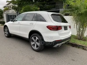 Mercedes-Benz GLC-Class 2022 White