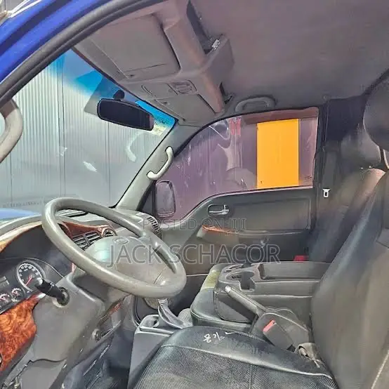 Very Neat Kia Bongo Iii