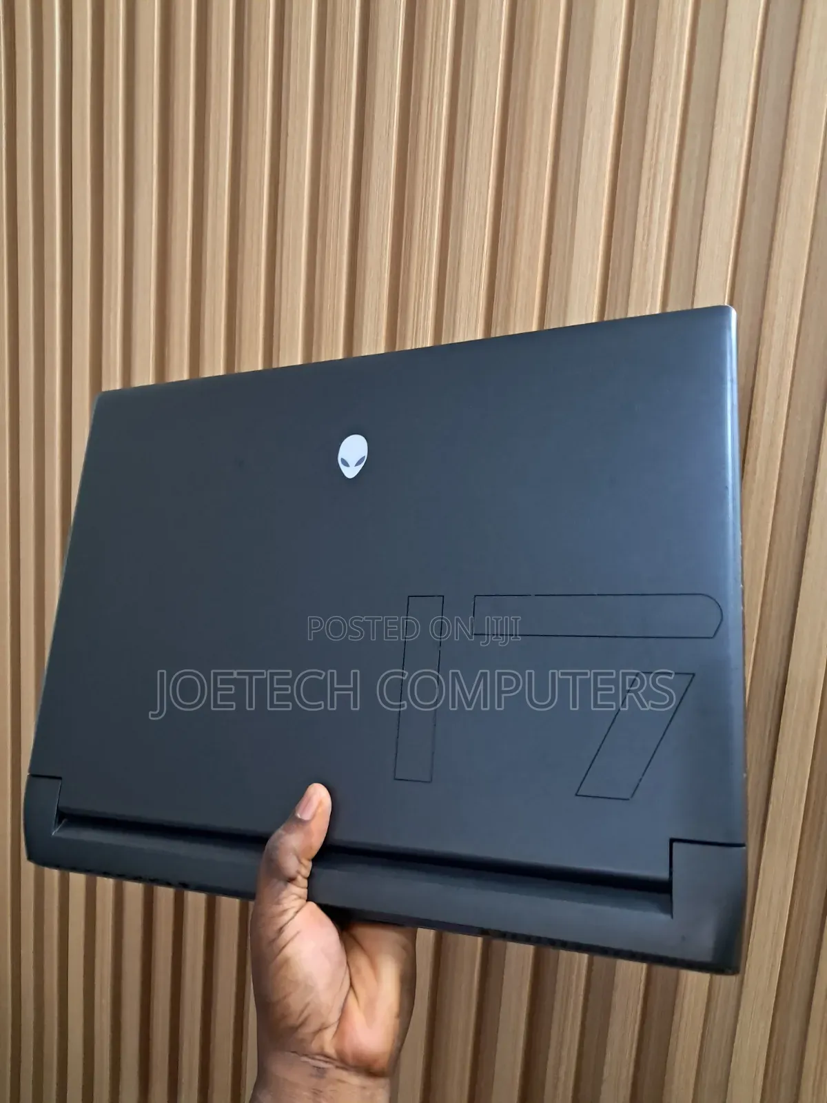 Laptop Alienware m17 R5 16GB AMD Ryzen 9 SSD 1T