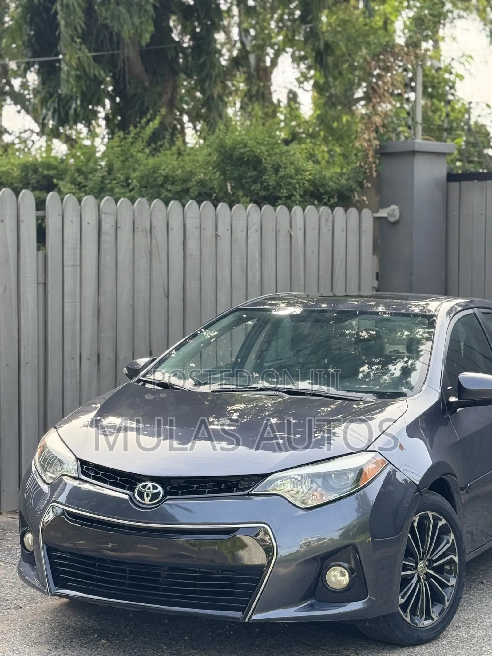Toyota Corolla S 4dr Sedan (1.8L 4cyl CVT) 2016 Gray