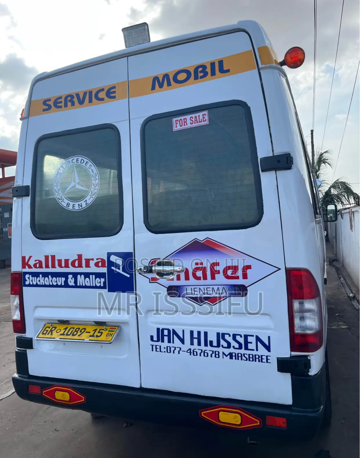 Mercedes-Benz Sprinter 2005 White