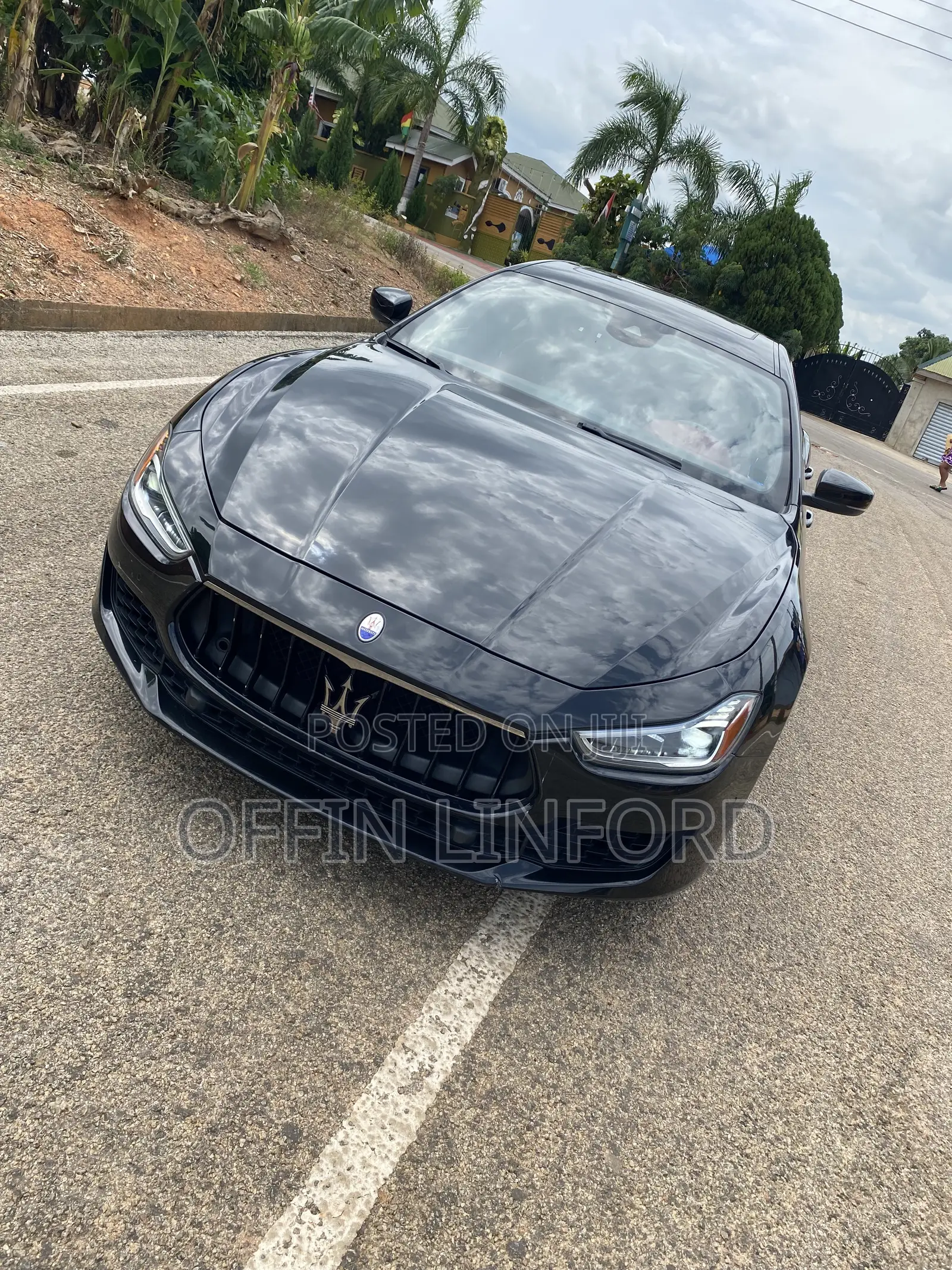 Maserati Ghibli S GranLusso RWD 2019 Black