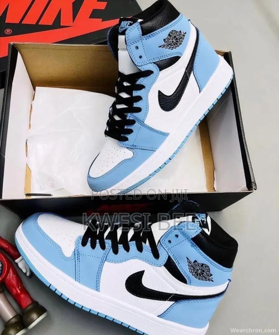 Kb Sneakers
