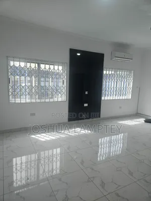 3bdrm House in Roman Ridge Estate, Shopping Arcade Area for rent