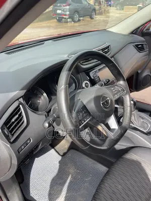 Nissan Rogue SV AWD 2018 Red