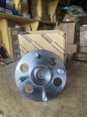 Toyota Yaris/ Toyota Vitzx4 Back Hub and Bearing