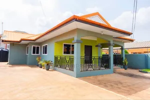 3bdrm House in Dki Properties, School Park Area for sale