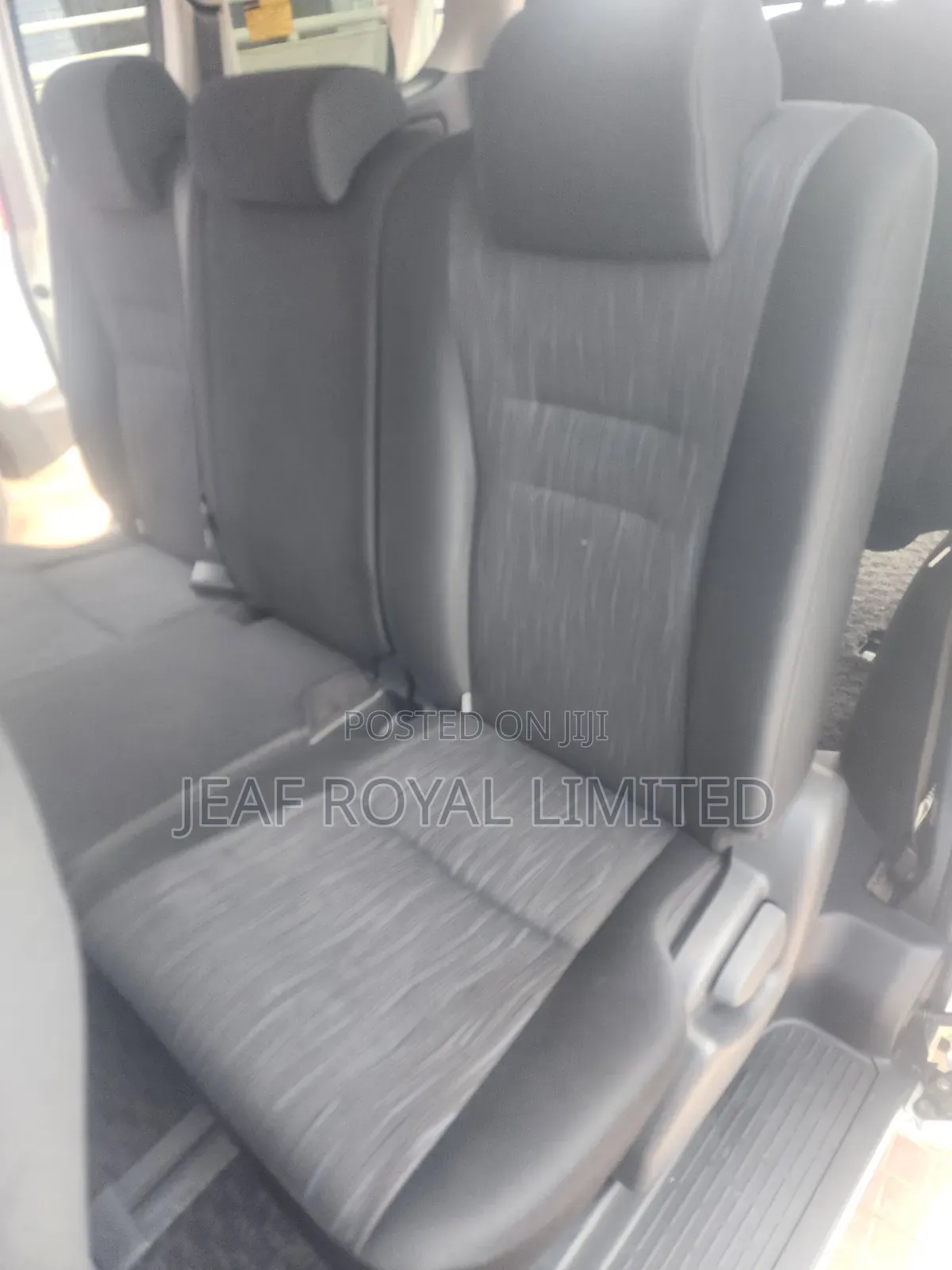 Toyota Voxy 2011 White