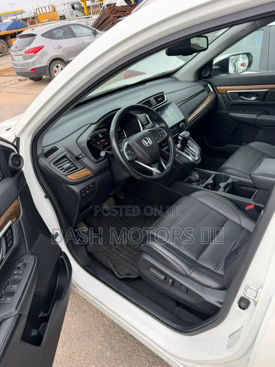Honda CR-V Touring AWD 2019 White