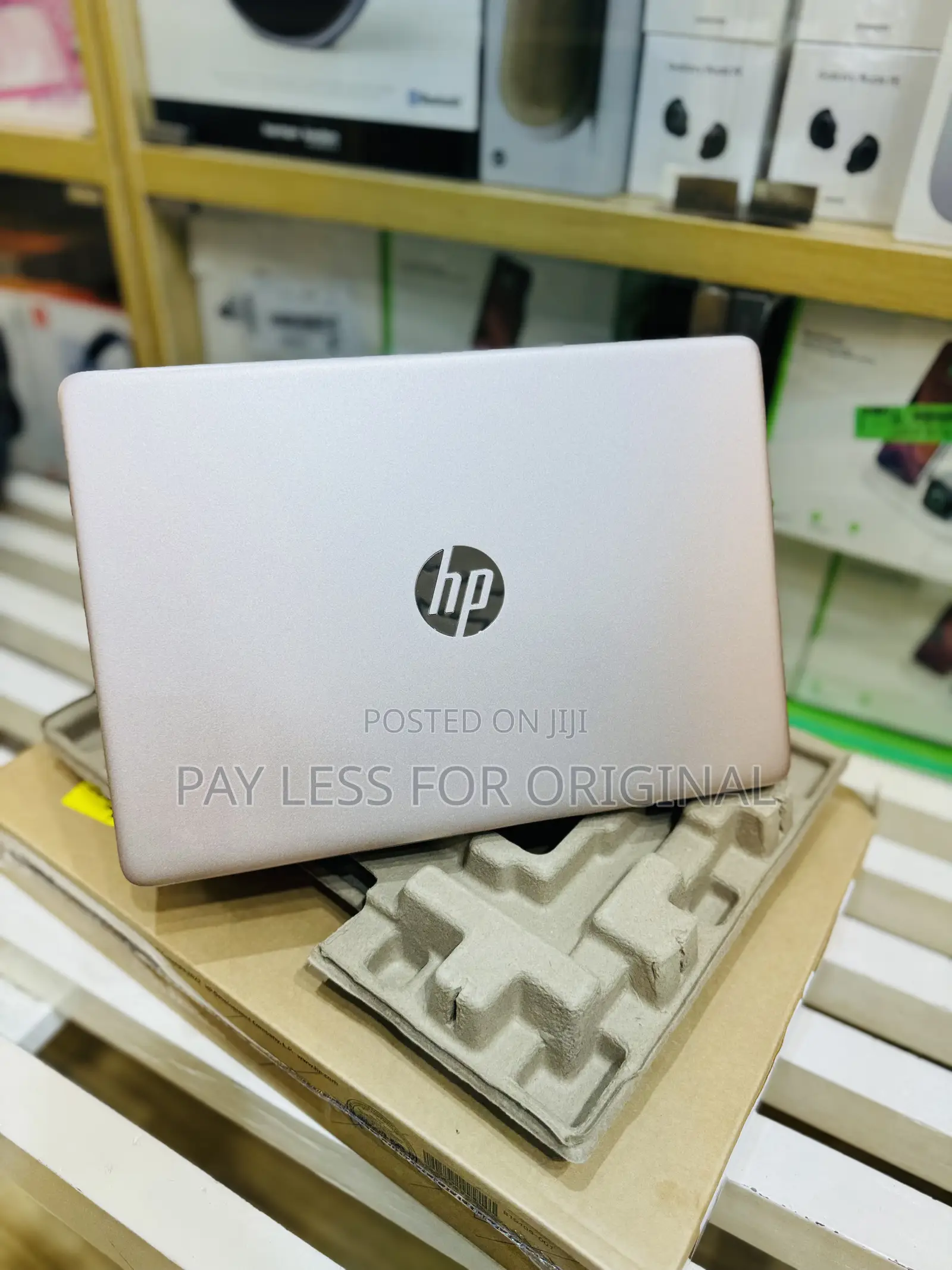 New Laptop HP 14z 4GB Intel Pentium SSD 60GB