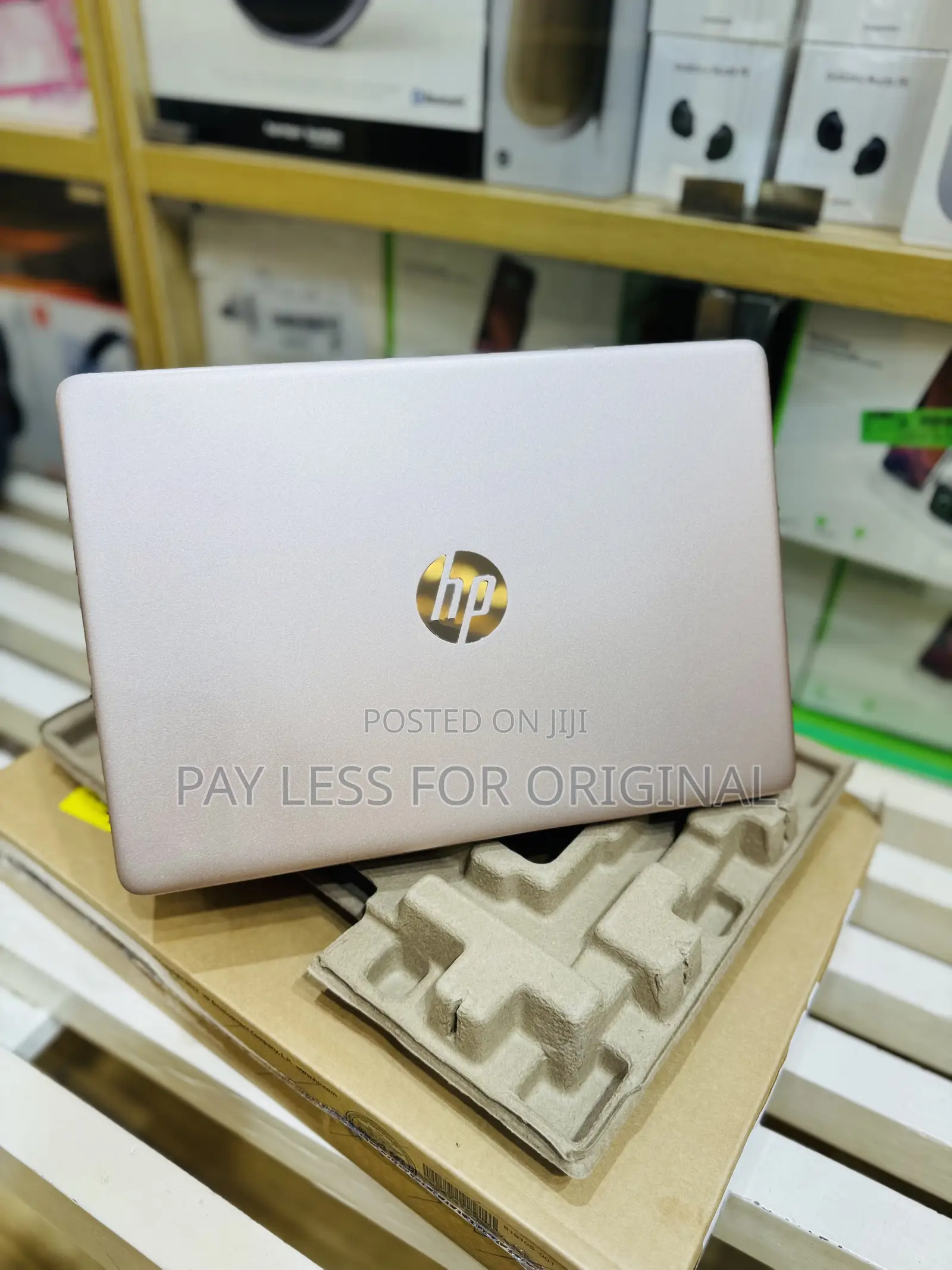 New Laptop HP 14z 4GB Intel Pentium SSD 60GB