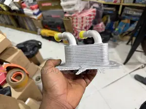 Hyundai Kia Engine Oil Cooler 264102s000