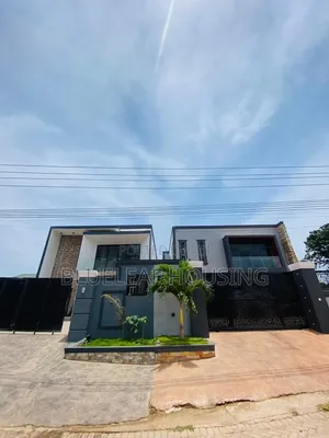 4bdrm House in Achimota for sale