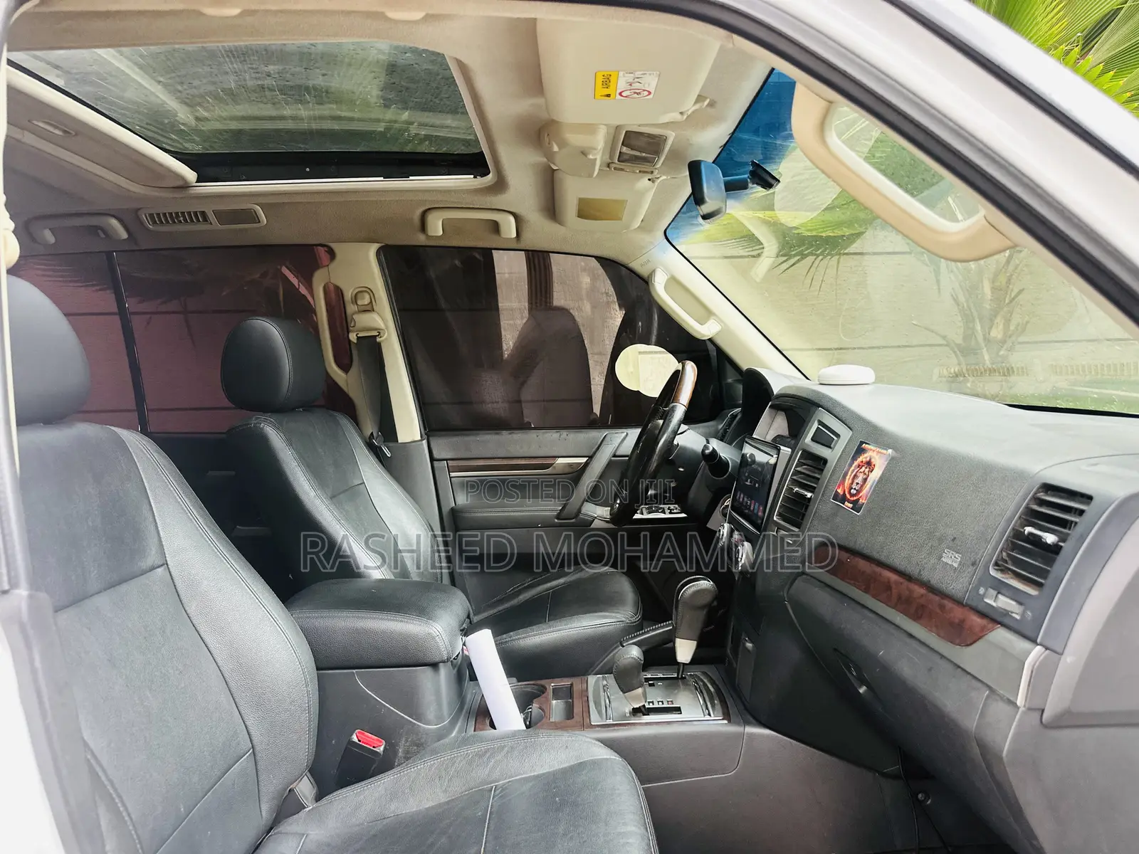 Mitsubishi Pajero 2015 White