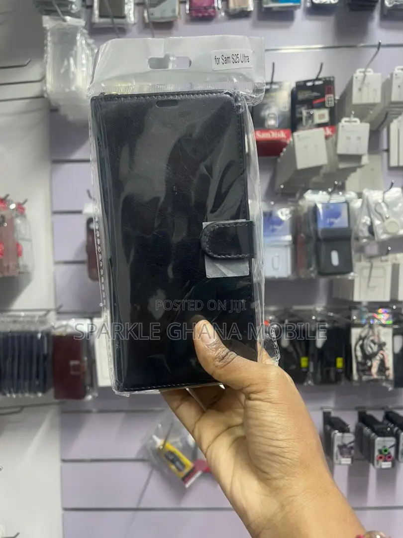 Samsung Galaxy 25 Ultra Leather Flip Cases