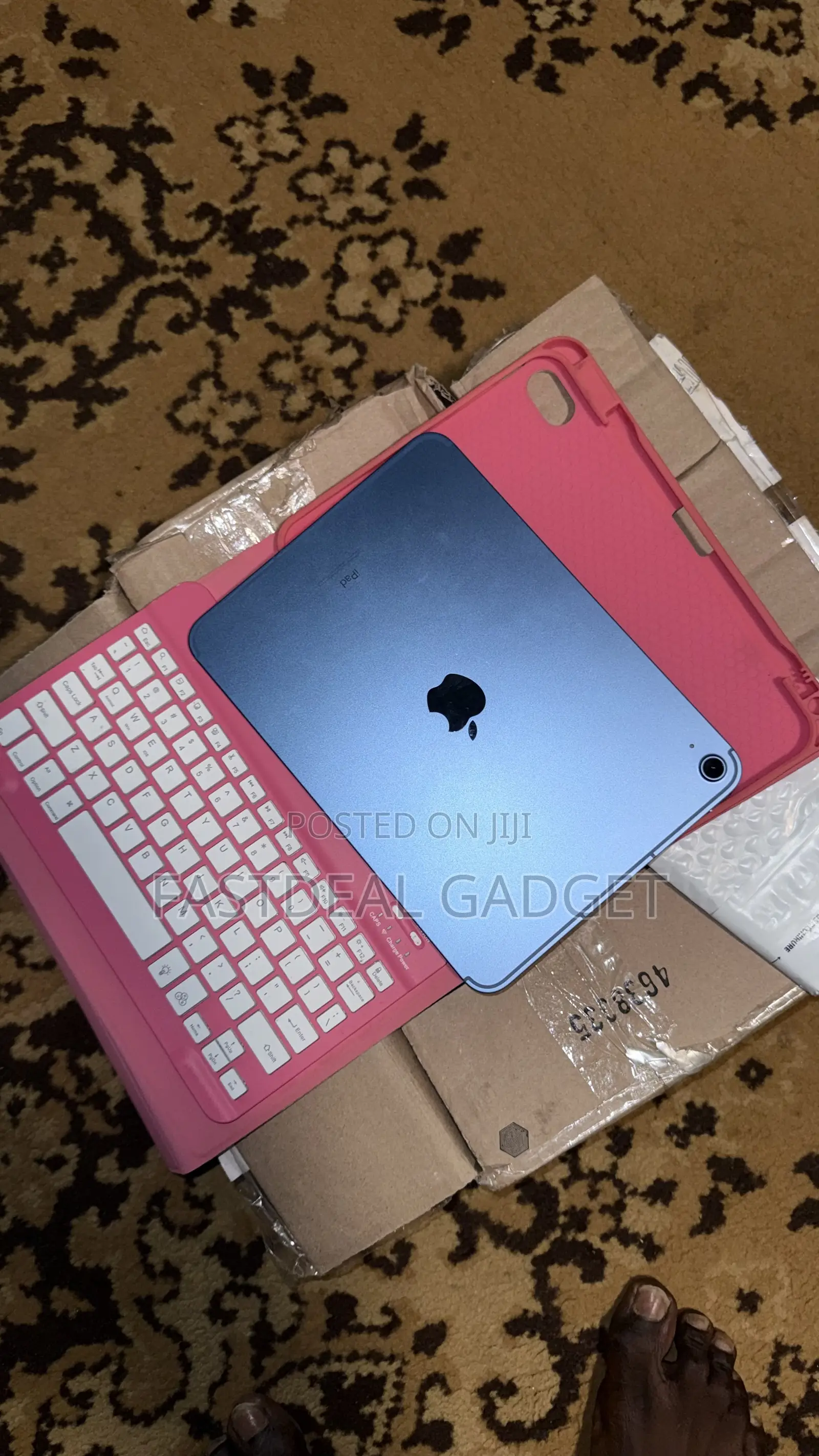 iPad 10th Gen 6 Gb. Wifi + Cellular