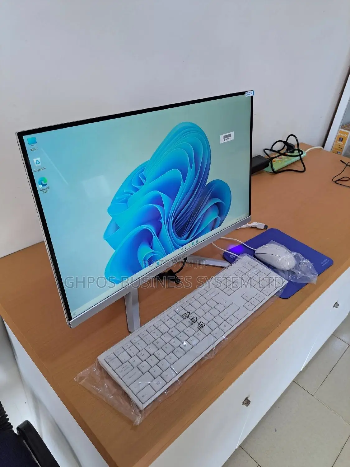 New Desktop Computer 8GB Intel Core i5 SSD 256GB