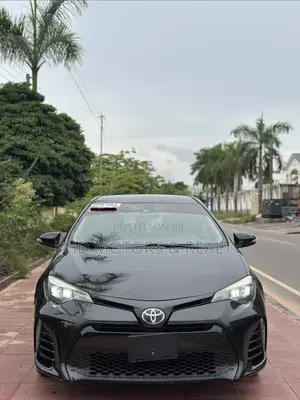 Toyota Corolla SE (1.8L 4cyl 2A) 2018 Black