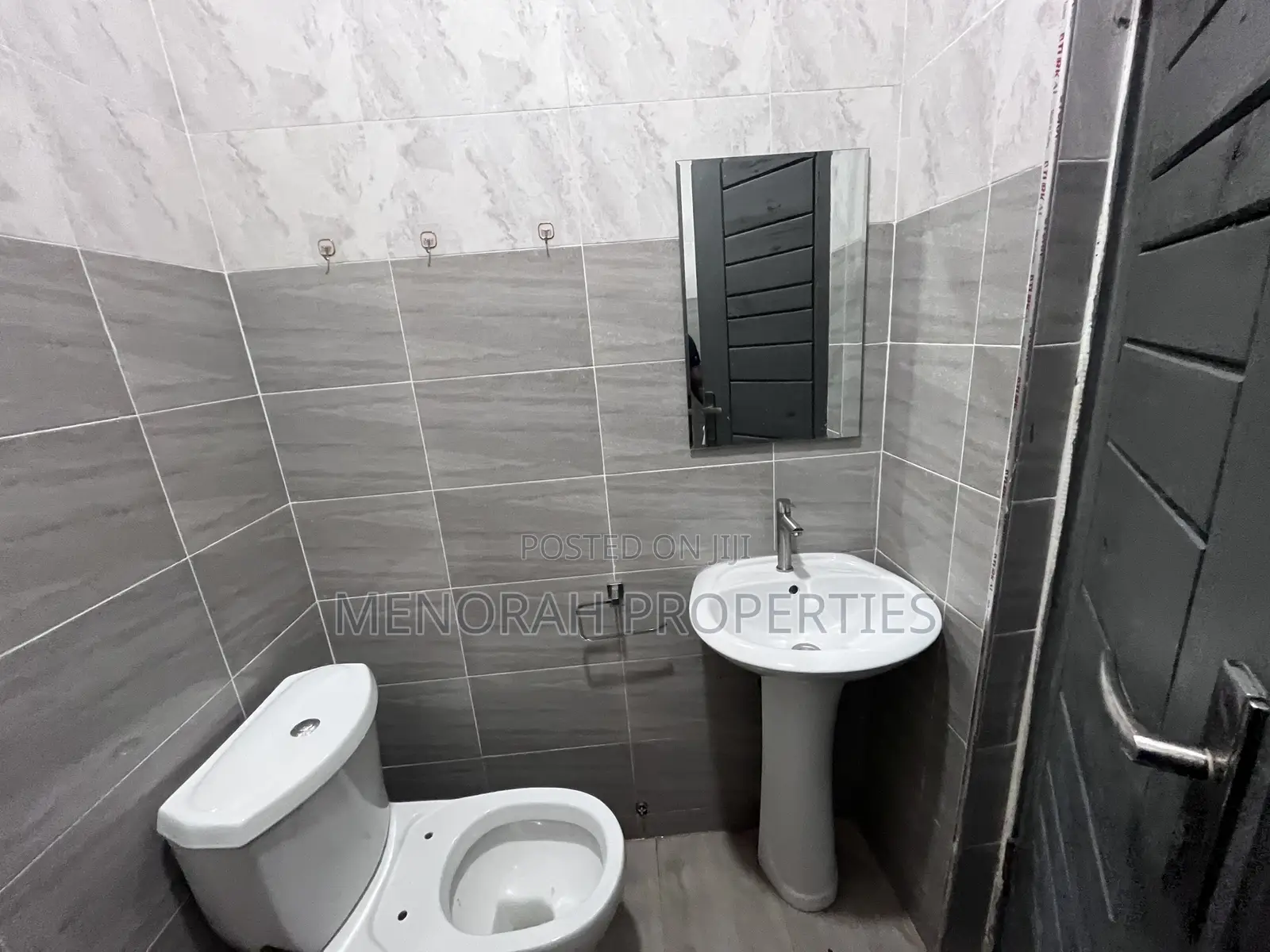 2bdrm Apartment in Oyarifa Ankonam, Owusu Ansah for rent