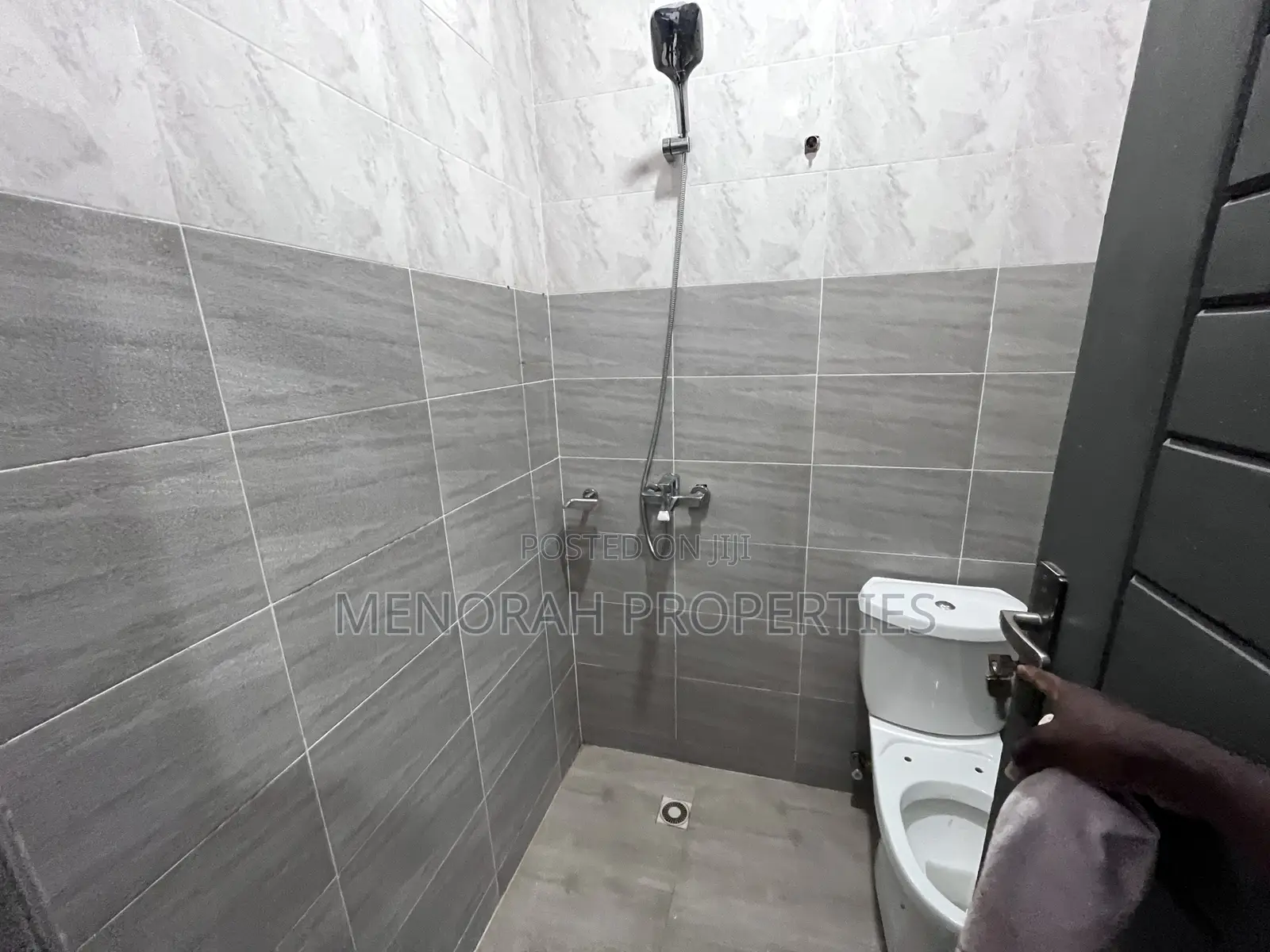 2bdrm Apartment in Oyarifa Ankonam, Owusu Ansah for rent